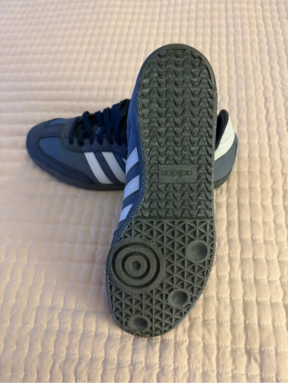 adidas sambas Navy and lt blue Low-Top Retro Sneakers